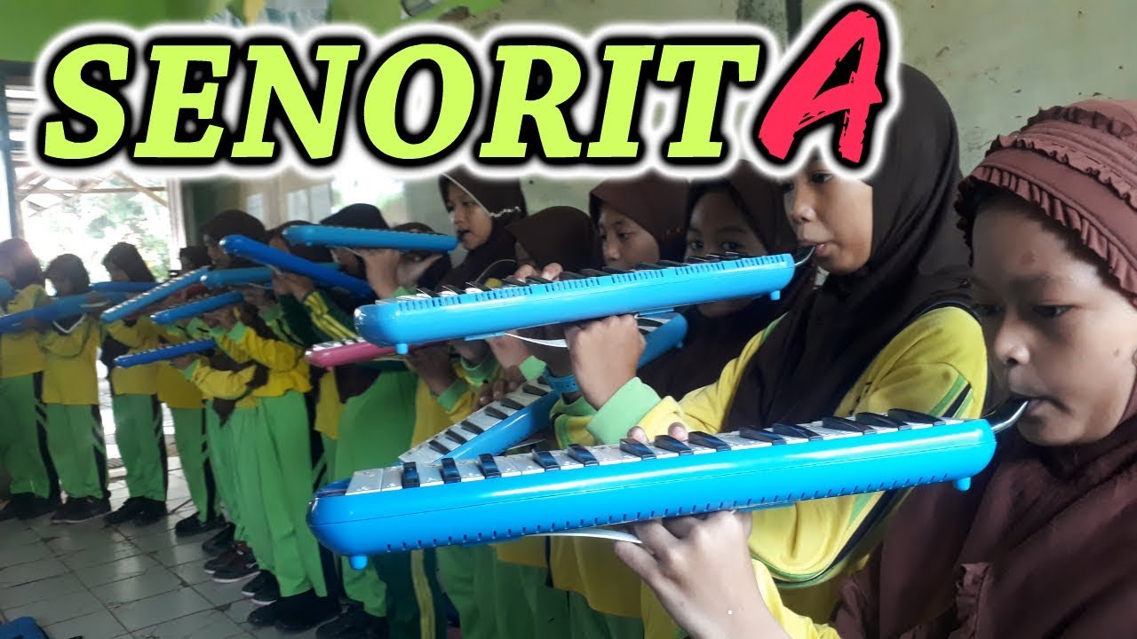 Latihan drum band - PIANIKA SENORITA