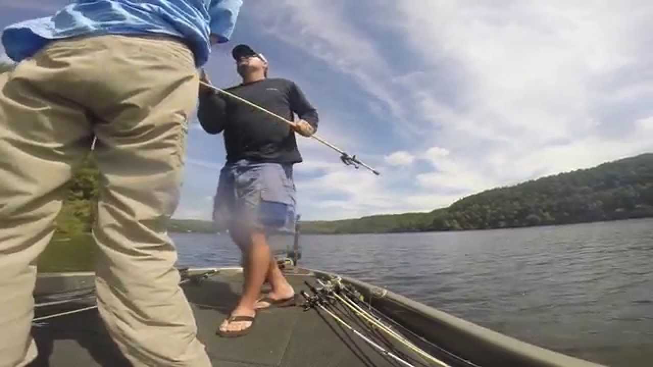 2014 BASS FISHING UNDERGROUND! GoPro Fishing 