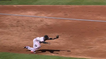 SF@CHC: Nunez makes a terrific stop at third base