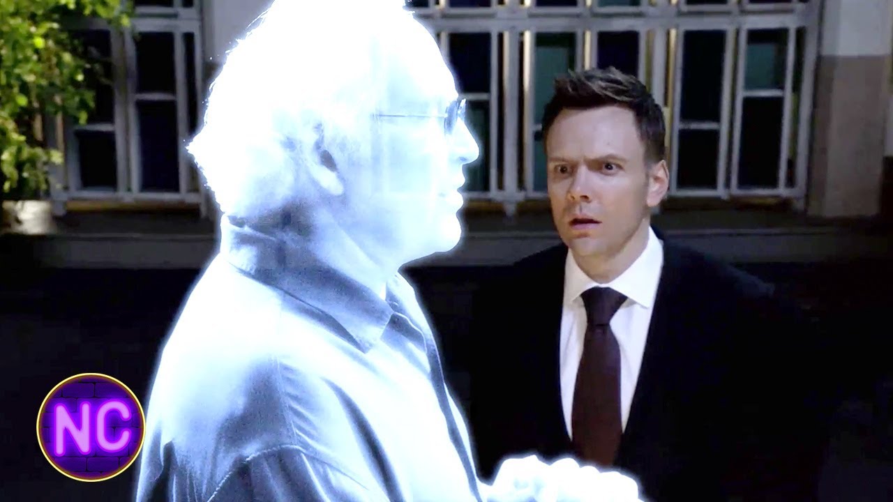 ⁣Jeff Meets Ghost Pierce | Community Season 5 Episode 1