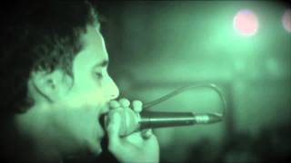 Vignette de la vidéo "Canserbero - El Primer Trago (En Vivo)"