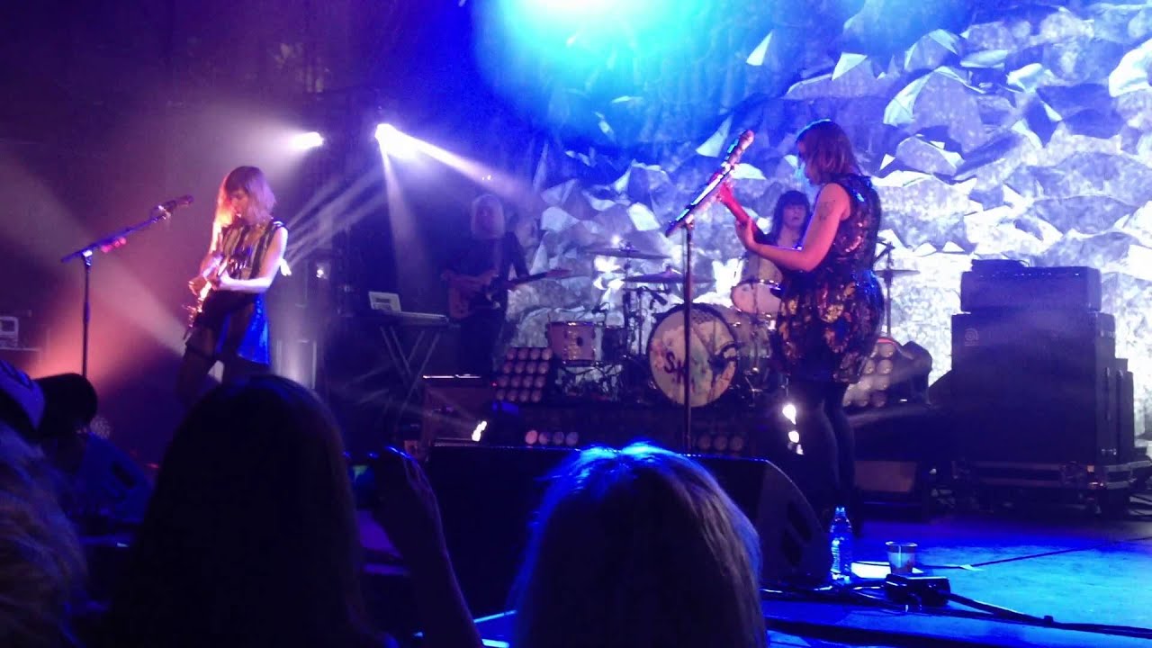 SleaterKinney Jumpers (Toronto 2015) YouTube