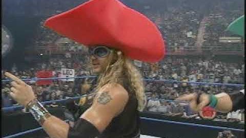 Edge and Christian Entrance Video WWF Smackdown! 2 Know Your Role PS1