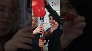 Bilalin Proteziyle İlk Adımları.