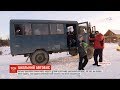 Іржавий дах і пошарпані сидіння: чому на Прикарпатті стара вантажівка возить школярів