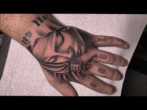 Hand portrait - Tattoo time lapse