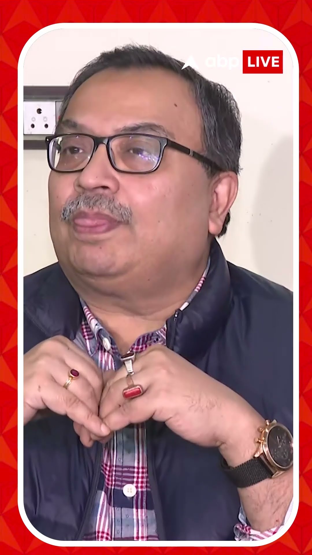 'কেন্দ্রীয় সরকার বসে বসে কী করছে?' বাংলাদেশ প্রসঙ্গে মন্তব্য কুণালের