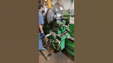 Thread cutting in  ACME Lathe Machine very faster in working  amazing