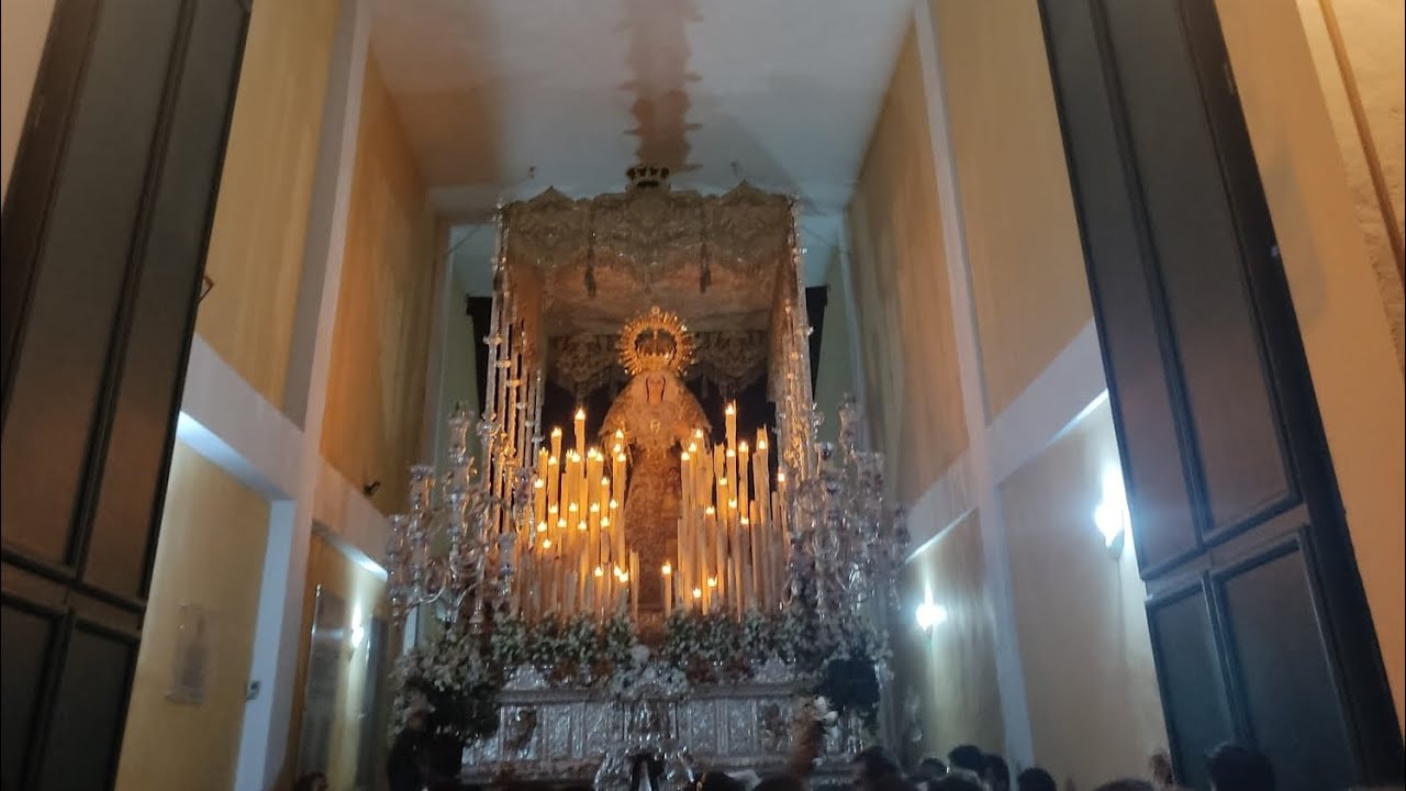 Amparo extraordinaria Málaga 2022 encierro 