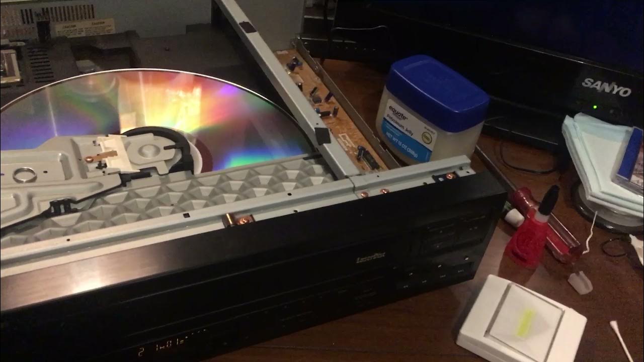 Laserdisc player (Explaining the fix) YouTube
