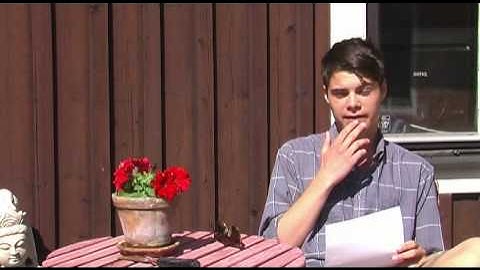 Use of Source Criticism in Shopping - Summer video with music