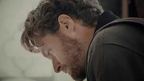 Adam Williamson on Sculpture 1080p