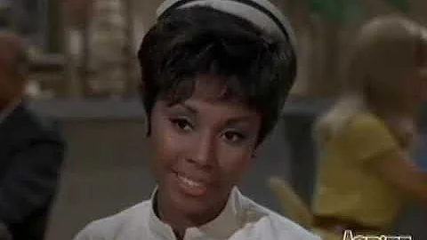 Julia -- starring Diahann Carroll / ep 13