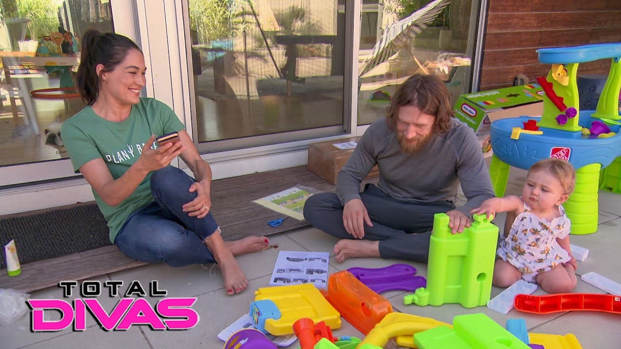 wwe raw 2019 new Brie Bella learns millennial slang: Total Divas Preview Clip, Oct. 31, 2018