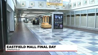 Longtime customers, walkers bid farewell to Springfield’s Eastfield Mall