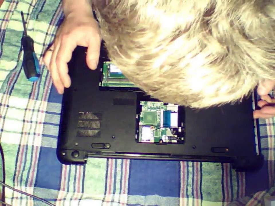 Как разобрать ноутбук hp 255