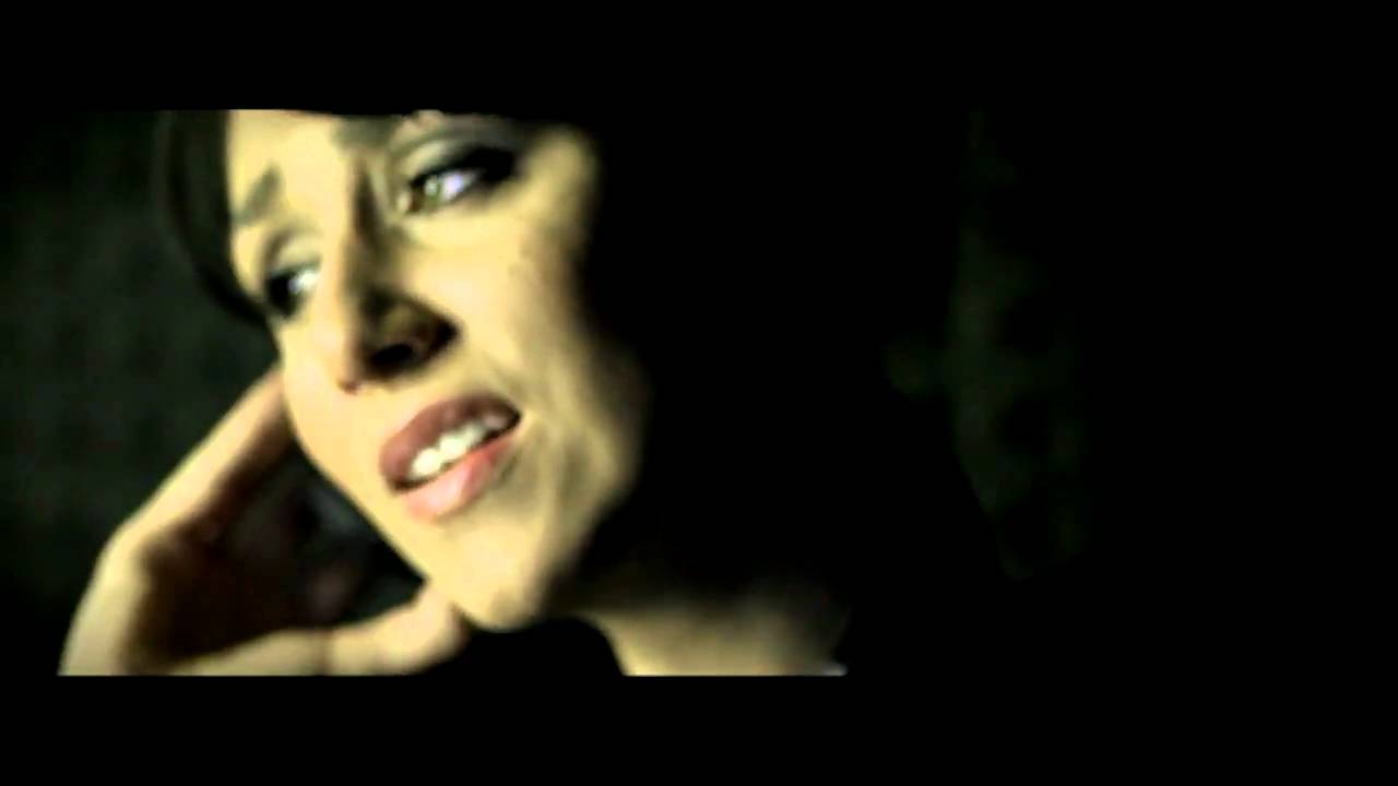 camuflaj feat anda dimitriu in jurul lumii