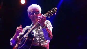 Nick Lowe & Los Straitjackets - Cruel to Be Kind (Live in Madrid, Spain - 13/12/2016)