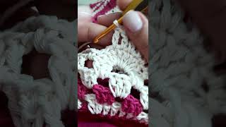 🩷🧶Que cor você faria? #crochet #tapetedecroche #tapetedebarbante #lardocelar #decoracaodeinteriores