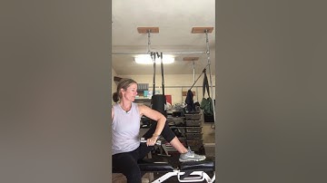 Single Arm Elbow on Knee External Rotation