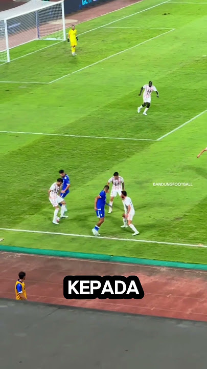 aksi cantik berguinho x putros #persib #infopersib #beritapersib #bobotoh #viking #persibjuara