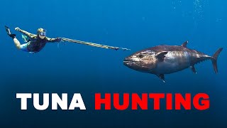 Spearing BIG Tuna in Remote Indonesia