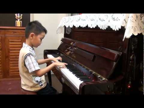 Beethoven Sonata Op.31 No 2. Mov.3Jeff(age7)(...