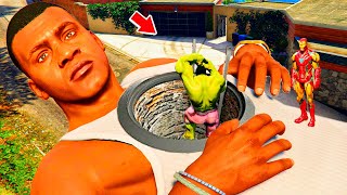 HULK and IRONMAN Enter Inside Secret Bunker Of Franklin's Belly In GTA 5 !