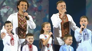 Сім&#39;я Яремчуків, співають всі пісню Родина