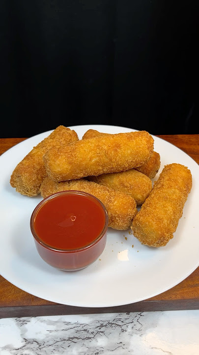 Crispy Bread Roll ASMR Cooking #shorts #food #cooking #asmr #recipe #breadroll #crunchytreats