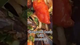 spaghetti pasta with mussels,how to cooking pasta with mussels, chefcocoperry, italian food