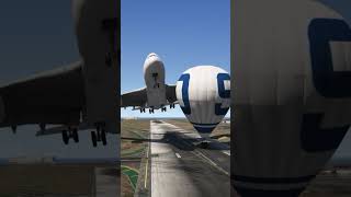 Hot Air Balloon Accidently Came During Airbus &#39;a380&#39; Landing