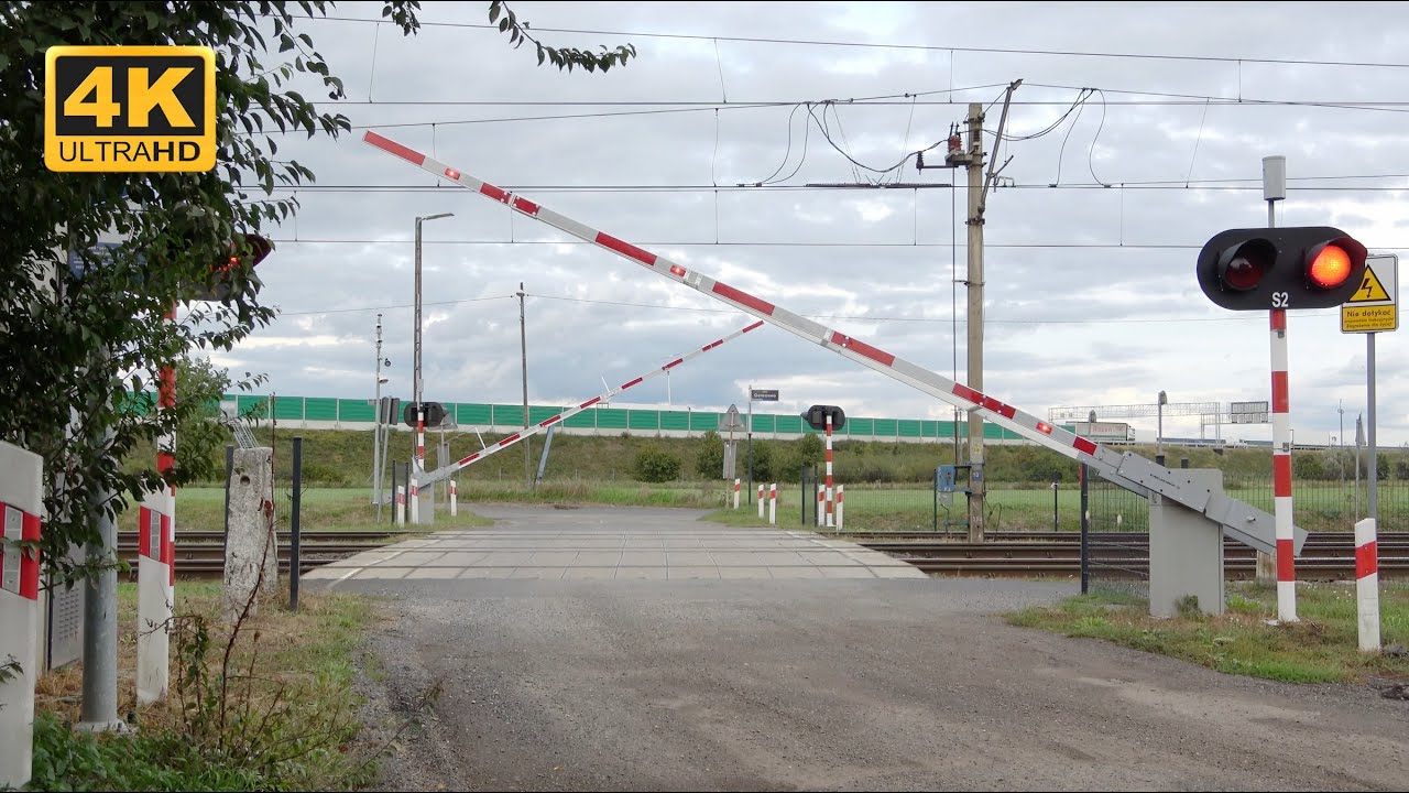 Railroad Crossing Freight Trains #2 | 4K