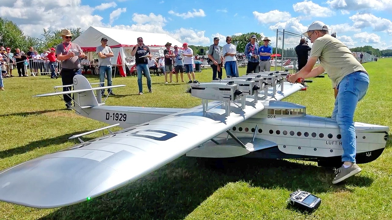 GERMAN GIANT DO-X DORNIER WITH 12 ENGINES! RC SCALE MODEL FLYING BOAT FLIGHT DEMONSTRATION