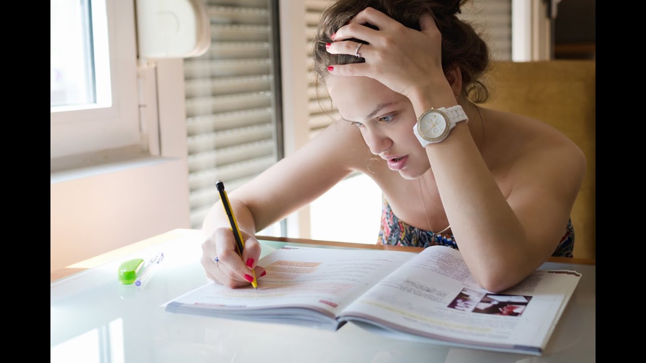 Estudios muestran cuál es la música para estudiar mejor