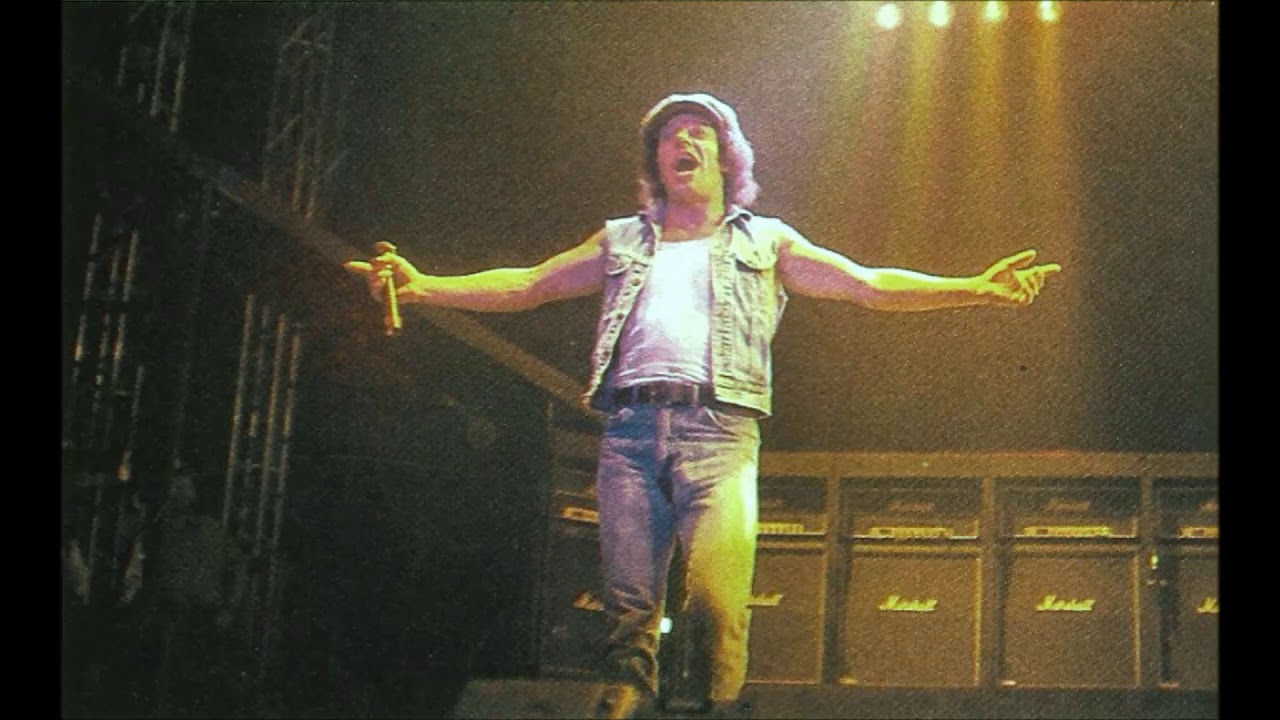 AC / DC - 03 - Shake your foundations (Wurzburg - 1986) - YouTube