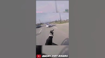 Biker crashes because of cops #policechase #bike