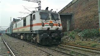 (12716) Sachkhand Express (Amritsar - Hazur Sahib Nanded) With (TKD) WAP7 Locomotive.!
