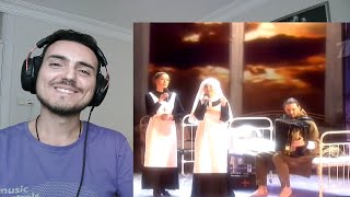 : Pelageya & Daria Moroz     -  Horse Reaction