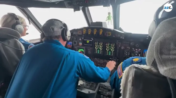 Hurricane hunters tossed by turbulence while entering eye of Hurricane Melissa