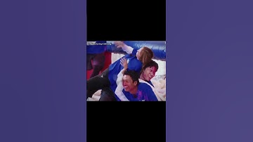 chỉ khác người Ngọc dựa vào không còn là các anh #runningmanvietnam #ninhduonglanngoc #chaydichochi