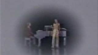 Vignette de la vidéo "The Carpenters A Song For You (Reprise)"