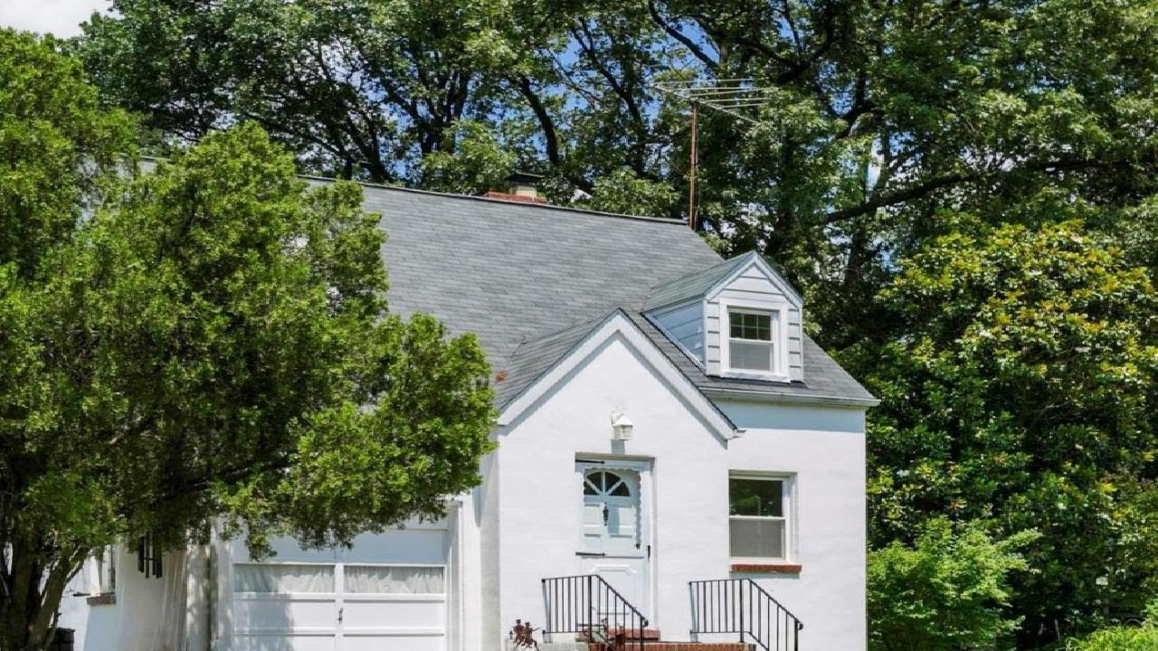 5222 DEWITT ROAD, BALTIMORE, MD Presented by The Julia Mattis Sales