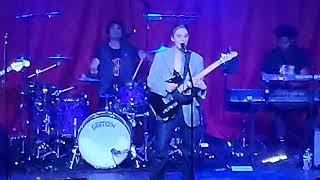 Wolf Alice - Planet Hunter live at St. Andrew&#39;s Hall Detroit 10-4-22