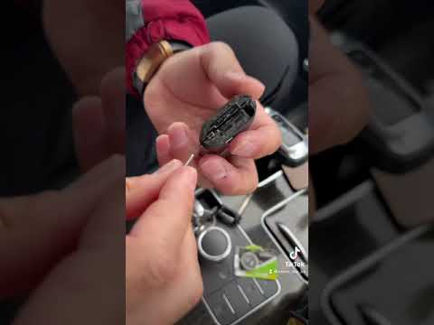 как поменять батарейку в ключе haval f7x
