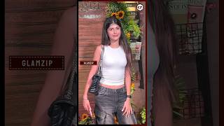 Anjini Dhawan Spotted With Friends At Cafécute Moment