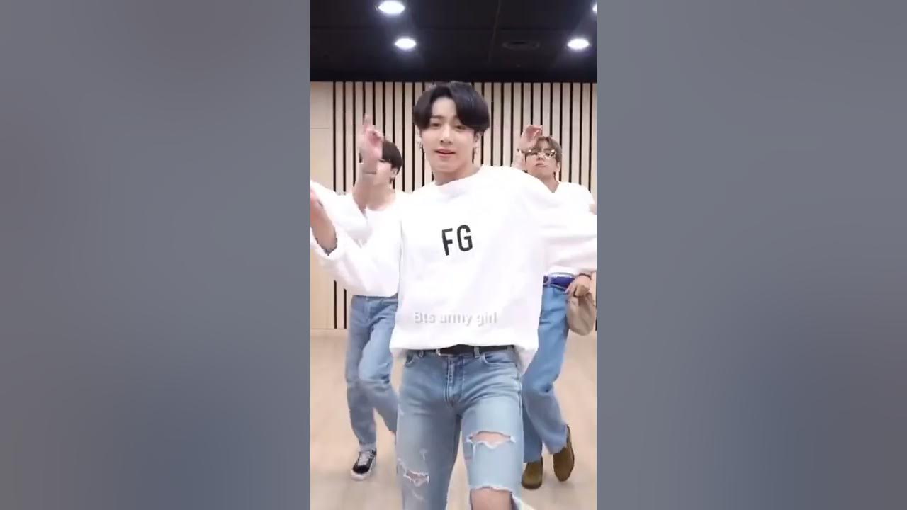 Bts jungkook dynamite song  practice and dance performance #bts #jungkook #viral #short #video