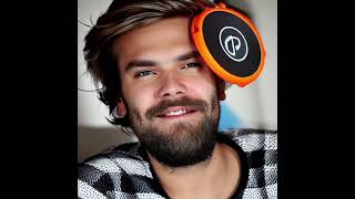 #pewdiepie #Sverige #FelixArvidUlfKjellberg #sven  #Animal #Joystick #Squad #games #income #youtube