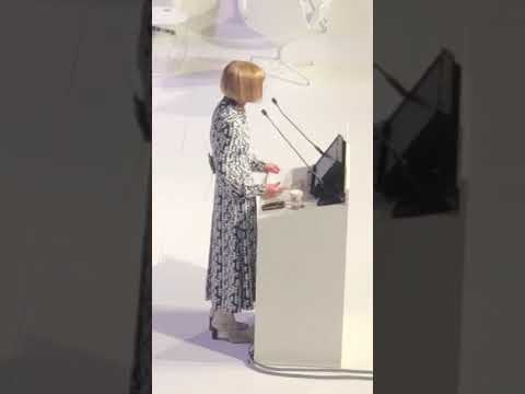 Η Anne Wintour στην Ελλάδα! Η ομιλία στο Μέγαρο Μουσικής (2)