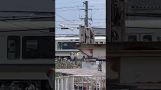 JR西日本221系大和路快速西九条・大阪方面行き近鉄安堂駅にて撮影